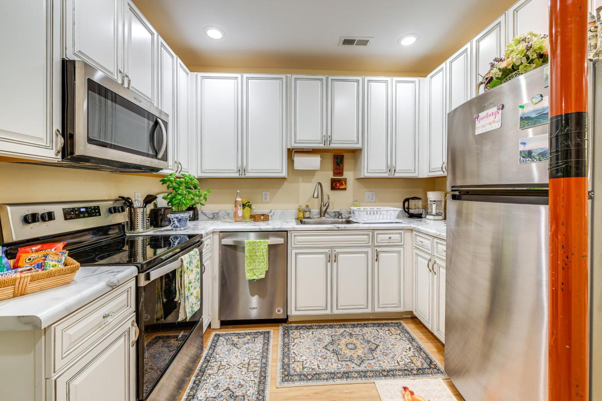 Charming Charlottesville Apt With Outdoor Space! Экстерьер фото